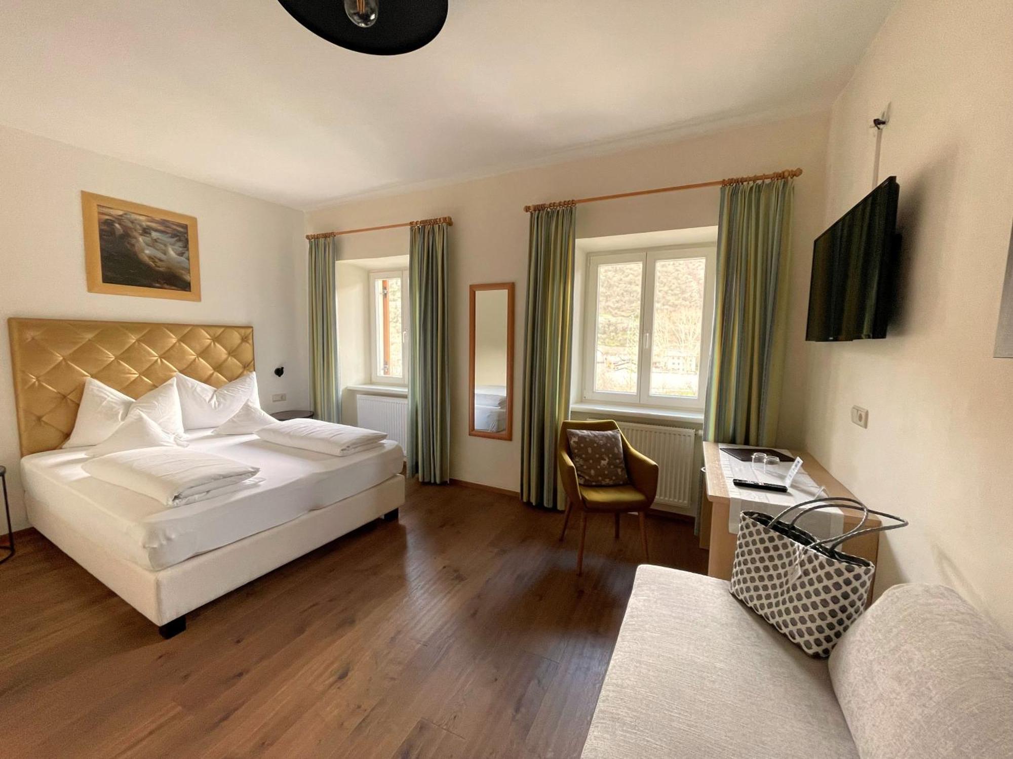 Hotel Ansitz Gamp Chiusa Eksteriør billede